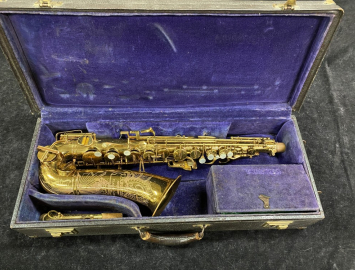 '48 Vintage Original Lacquer Buescher Aristocrat BIG B Alto Sax - Serial # 314851